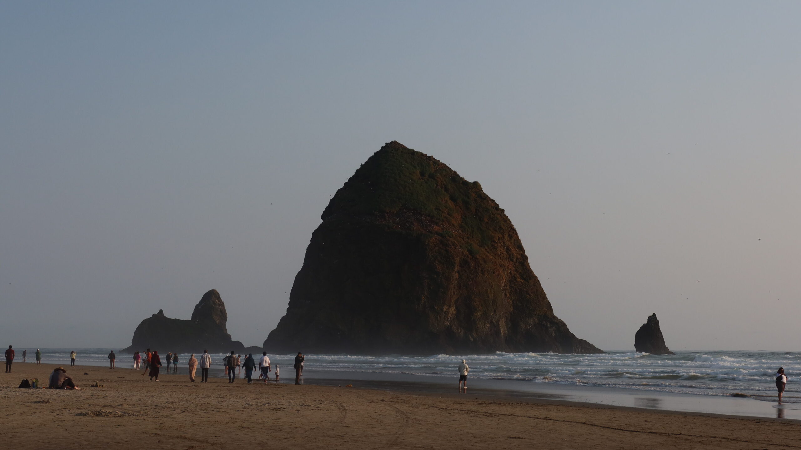 haystack rock, cannon beach, Oregon